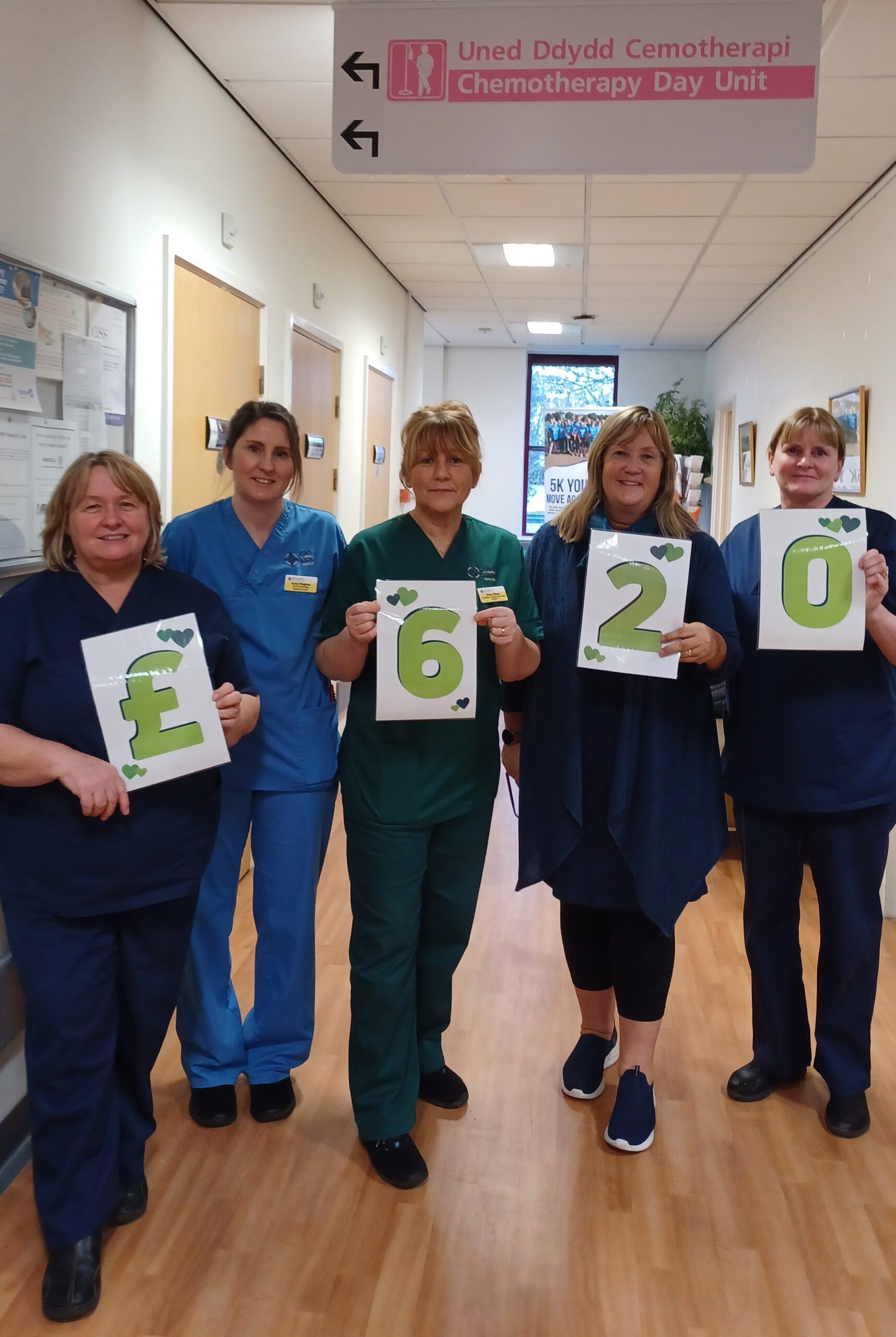 ‘Talk and Walk ‘5k yn codi £620 ar gyfer uned cemo Llanelli ‘Talk and Walk ‘5k yn codi £620 ar gyfer uned cemo Llanelli